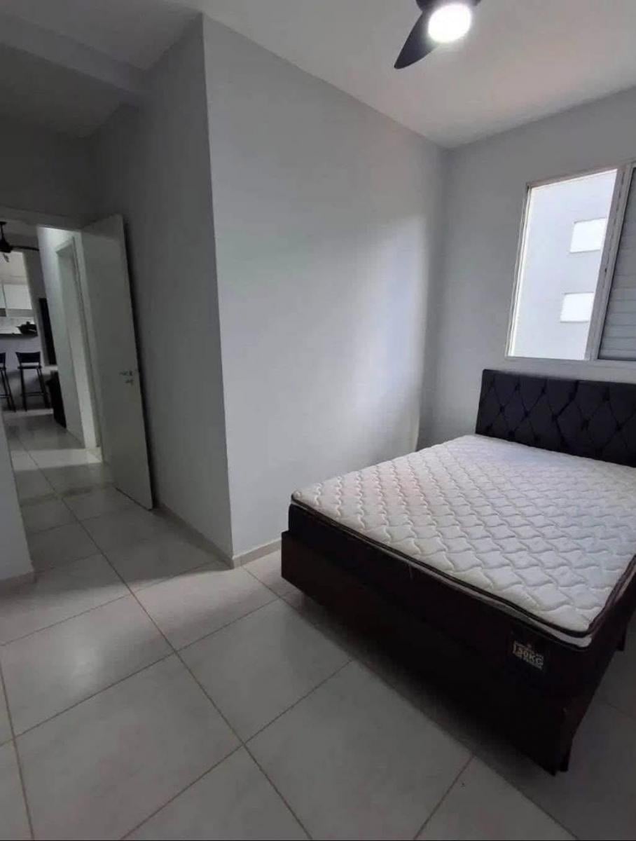 Apartamento 2 Quartos Mobiliado com Vaga — Cristo Rei (Rua Atílio Bório) — foto 2
