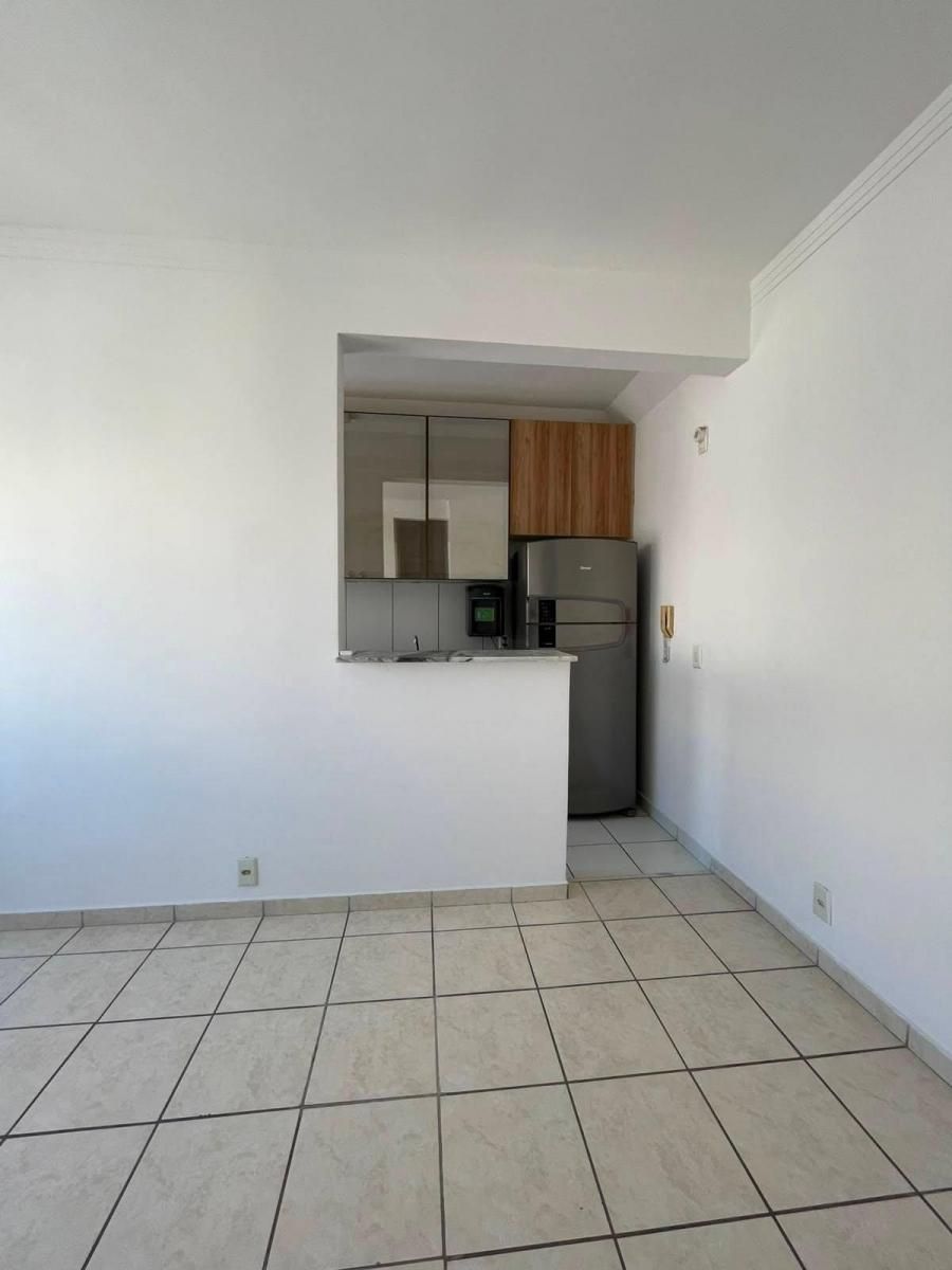 Apartamento 2 Quartos com Garagem — Cristo Rei — foto 2